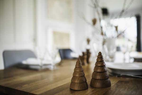 Architectmade-Jul-Christmas-Ornaments-Teak-Nikolaj-Klitgaard