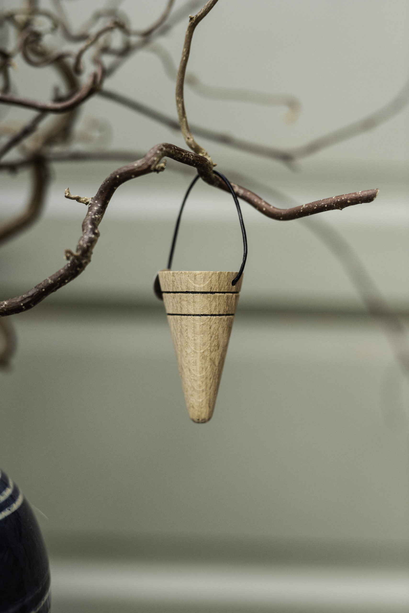 ARCHITECTMADE Jul Christmas Ornament Oak Wood Denmark Nikolaj Klitgaard