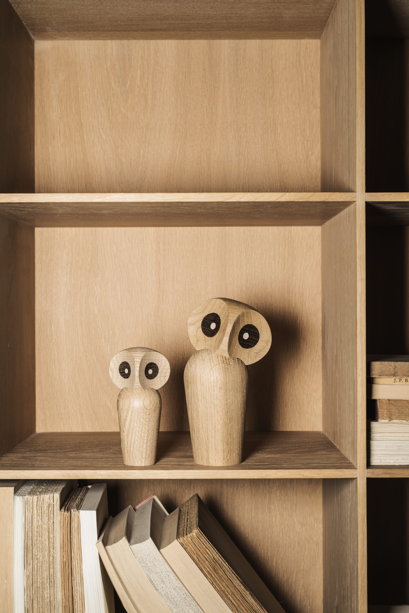 ARCHITECTMADE Owl Oak Wood Denmark Paul Anker Hansen