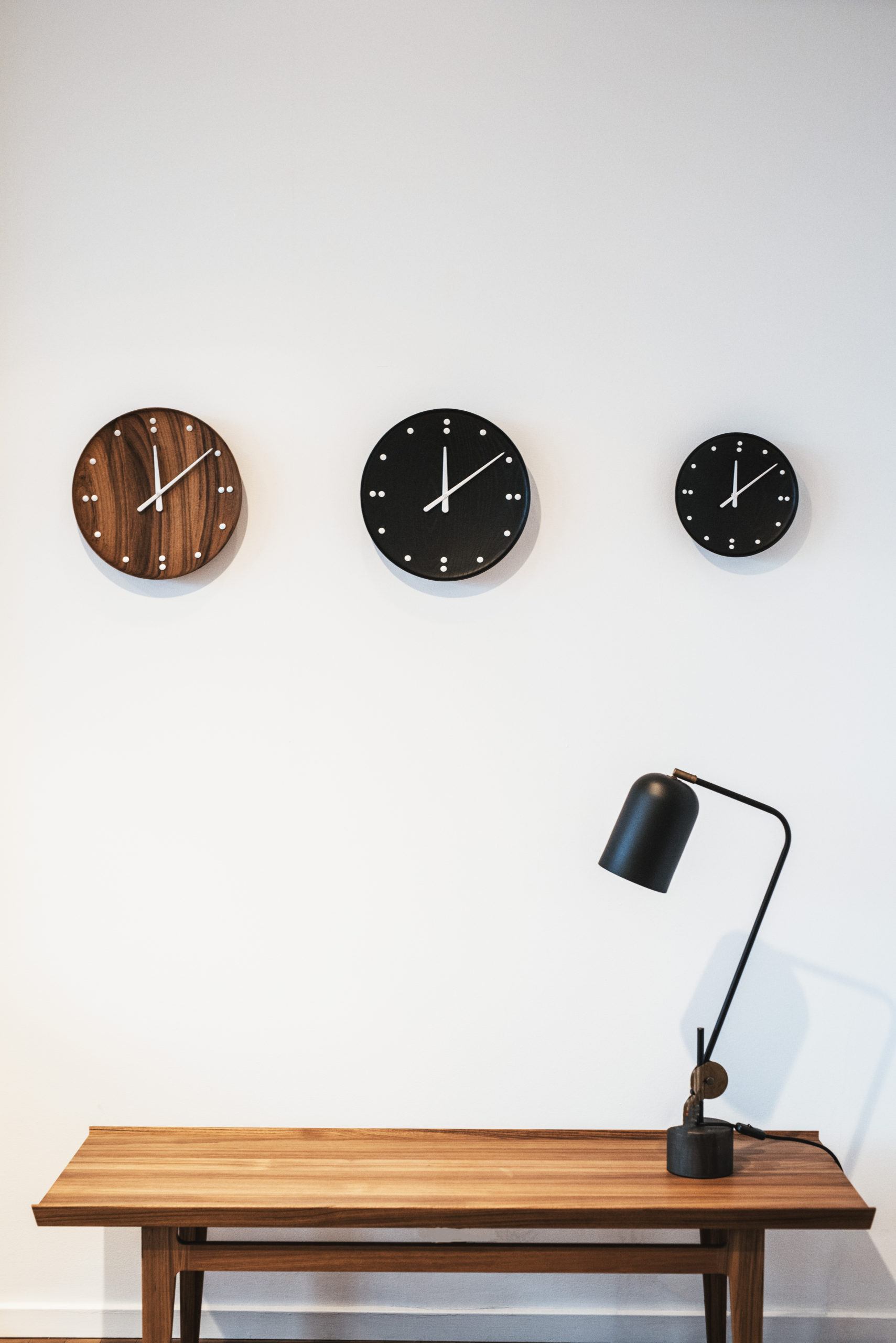 Architectmade-FJ-Clock-Wall-Clock-Teak-and-Ash-Wood-Denmark-Finn-Juhl-7