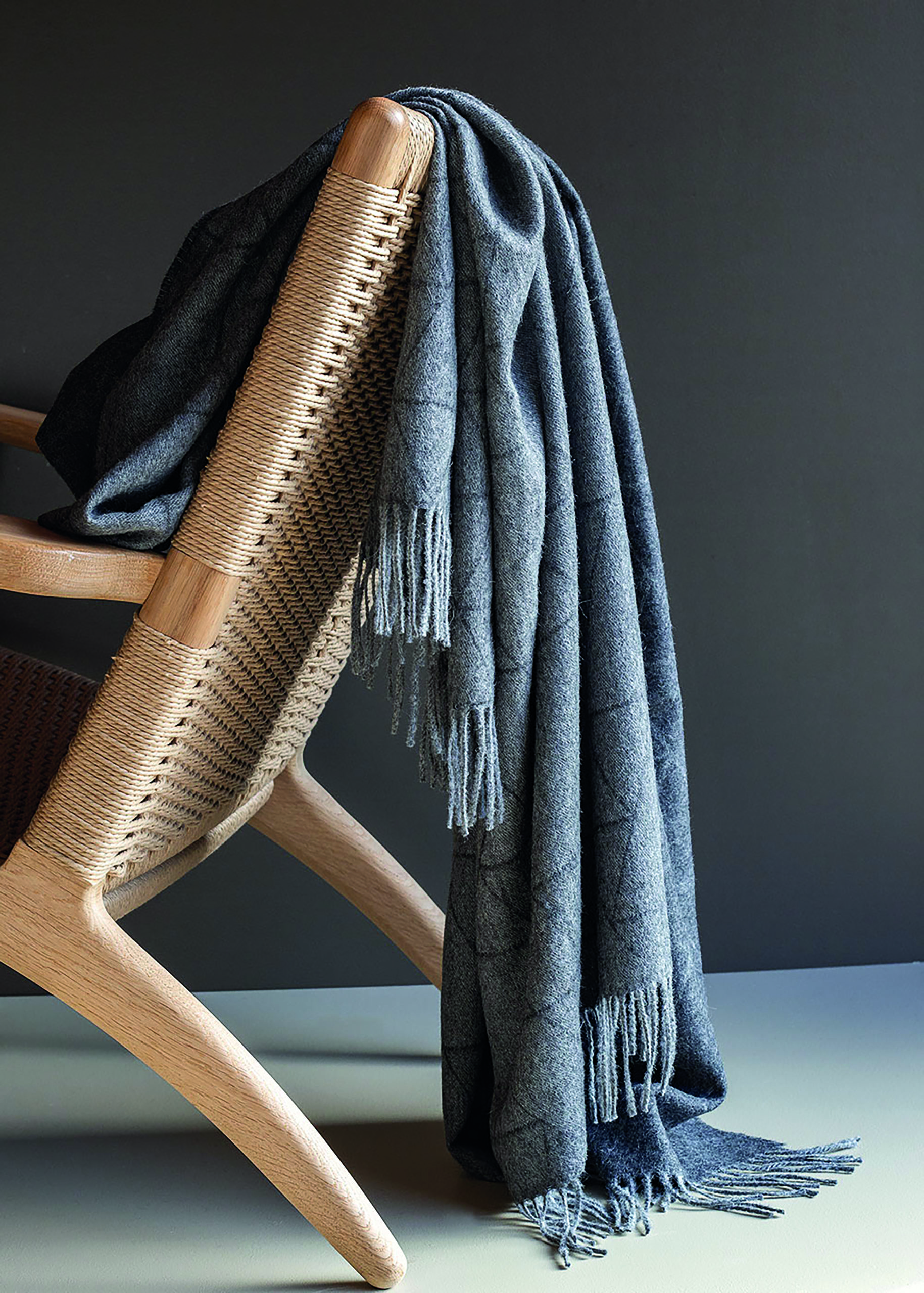 Architectmade-FJ-Pattern-Throw-Baby-Alpaca-Wool-Denmark-Finn-Juhl-3